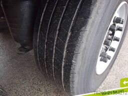 SCHMITZ CARGOBULL ThermoKing SLXi300 Doppelstock LED Ferry Lashing