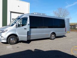 MERCEDES-BENZ Neue Sprinter 519 CDI 24 Sitzplätze EURO 6