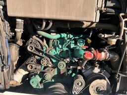 SOLARIS Urbino 8.9 LE Midi K    3-PUNKT-Gurte