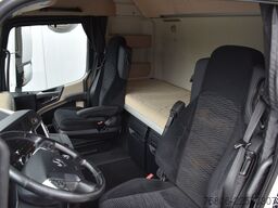 MERCEDES-BENZ Actros 1851 LS E6 Retarder GIGA