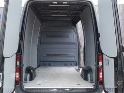 MERCEDES-BENZ Sprinter 211 CDi L2H2 Automatik Tempom. 84KW Eu6