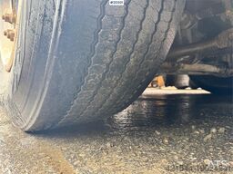 Volvo FH480 Hook truck.