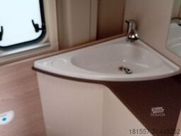 BÜRSTNER Campeo C 640 Abwassertank isoliert, Markise