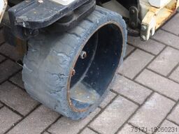 Holland Lift Ecostar HL-9710 Electric, 12m Working Height, 325k