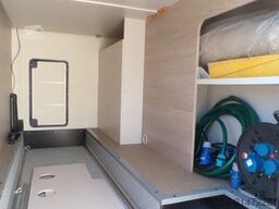 BÜRSTNER Lineo T 620 G 155 PS, Automatik, AHK,