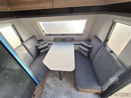 HYMER/ERIBA Eriba Novaline 442 1.800 kg / GFK Dach / 95 AH A