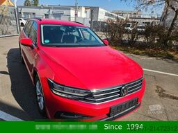 VOLKSWAGEN Passat Variant Business Navigation