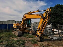 Liebherr R 912 HD