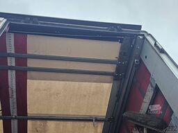 SCHMITZ SCS 24/L LIFT AXLE