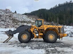 Volvo L350F Wheel Loader with Bucket