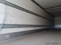 Schmitz Cargobull TRAILER - OK-10-YN - (LAADKLEP DEFECT)