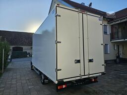 Iveco Daily 35S18HA8 Automatik 3.0 Koffer 4,9 M. LED