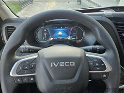 Iveco Daily 35S18HA8 Automatik 3.0 Koffer 4,9 M. LED