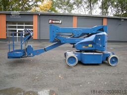 JLG JLG N40E  Gelenkteleskoparbeitsbühne 14 m