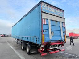 Kel-Berg Curtainsider / Planenauflieger / Gardin