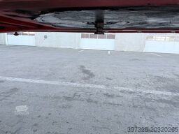 Kel-Berg Curtainsider / Planenauflieger / Gardin