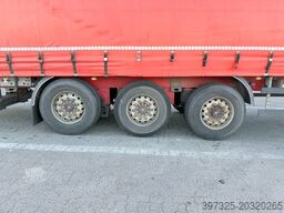 Kel-Berg Curtainsider / Planenauflieger / Gardin