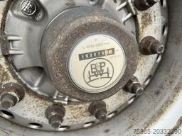 Schmitz Cargobull SKO 24L Cool / Carrier Vector 1850 / BPW Drum /...