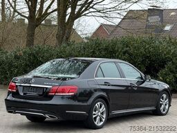 MERCEDES-BENZ E 300 BlueTEC HYBRID Navi Leder PDC LED EURO 5