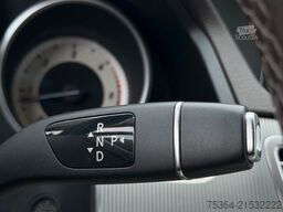 MERCEDES-BENZ E 300 BlueTEC HYBRID Navi Leder PDC LED EURO 5