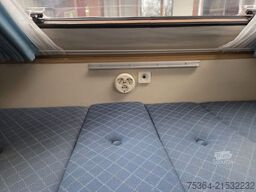 KIP Kompakt KK 400 EK Wohnwagen Hubdach Küche