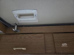 KIP Kompakt KK 400 EK Wohnwagen Hubdach Küche