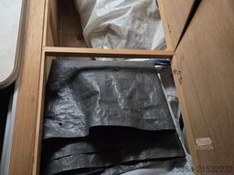 KIP Kompakt KK 400 EK Wohnwagen Hubdach Küche