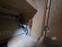 KIP Kompakt KK 400 EK Wohnwagen Hubdach Küche