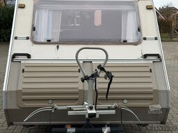 KIP Kompakt KK 400 EK Wohnwagen Hubdach Küche