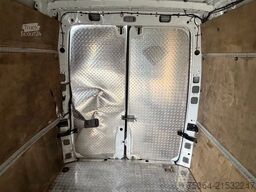 MERCEDES-BENZ Sprinter 316 BlueTEC Maxi L3 H2 Ahk Pdc Klima