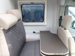 BÜRSTNER Lineo C 550 Tageszulassung / Schlafdach, Automat