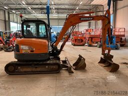 Doosan DX 60 R