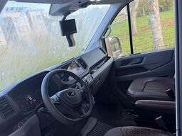 MAN TGE KRISMAR Horsetruck