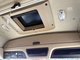 Mercedes-Benz Actros 1840 , low milleage 70 % good tyres, MOT...