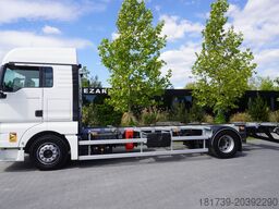 MAN TGX 18.430 / BDF 7.5 m / sleeping cab