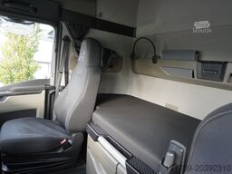 MAN TGX 26.470 6x2 COINTAINERKIPPER HYVA