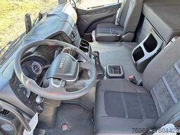 Iveco T-Way AT720T47TH Tractor Head (20 units)