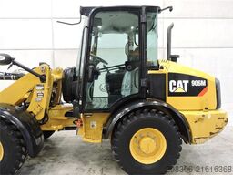 CATERPILLAR 906M