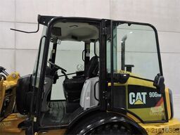 CATERPILLAR 906M