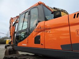 DOOSAN DX225