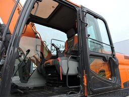 DOOSAN DX225