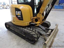 CATERPILLAR 305E 3 Buckets
