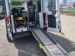 Ford Transit Krankenwagen Rettungswagen