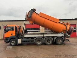 MAN TGS 35.400 8x4-4 BL / Flensburger FFG Saugwagen