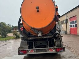 MAN TGS 35.400 8x4-4 BL / Flensburger FFG Saugwagen