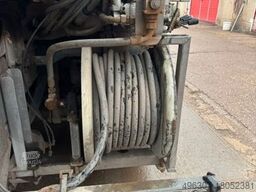 MAN TGS 35.400 8x4-4 BL / Flensburger FFG Saugwagen