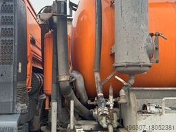 MAN TGS 35.400 8x4-4 BL / Flensburger FFG Saugwagen