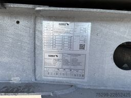Schmitz SCB S3D Schiebeplane