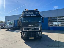 Volvo FH 16 Globetrotter XL / 2x Tank / Stand Airco /...