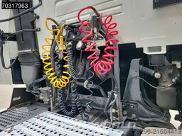 Renault T 440 4X2 HIGH 2xTanks ACC